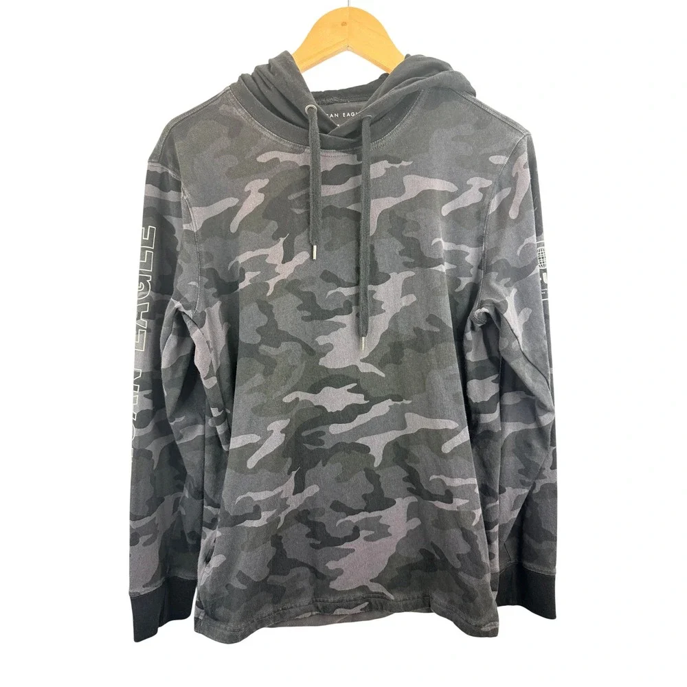 American Eagle Camo Hoodie Long Sleeve Pullover Pockets Boys M Fall Winter Comfy